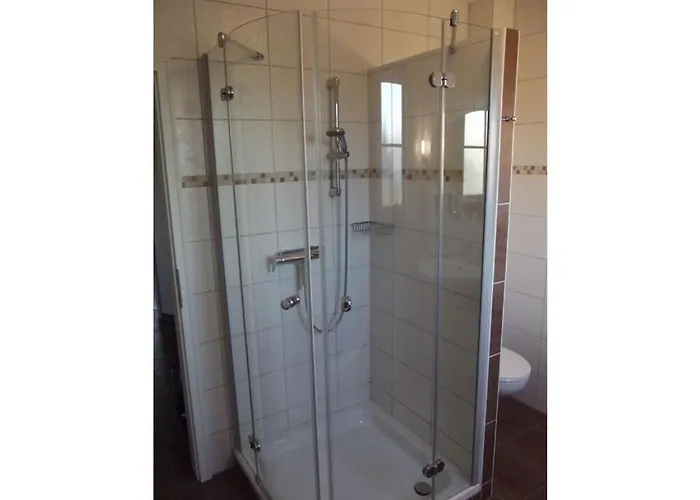 Lolland Comfortable *